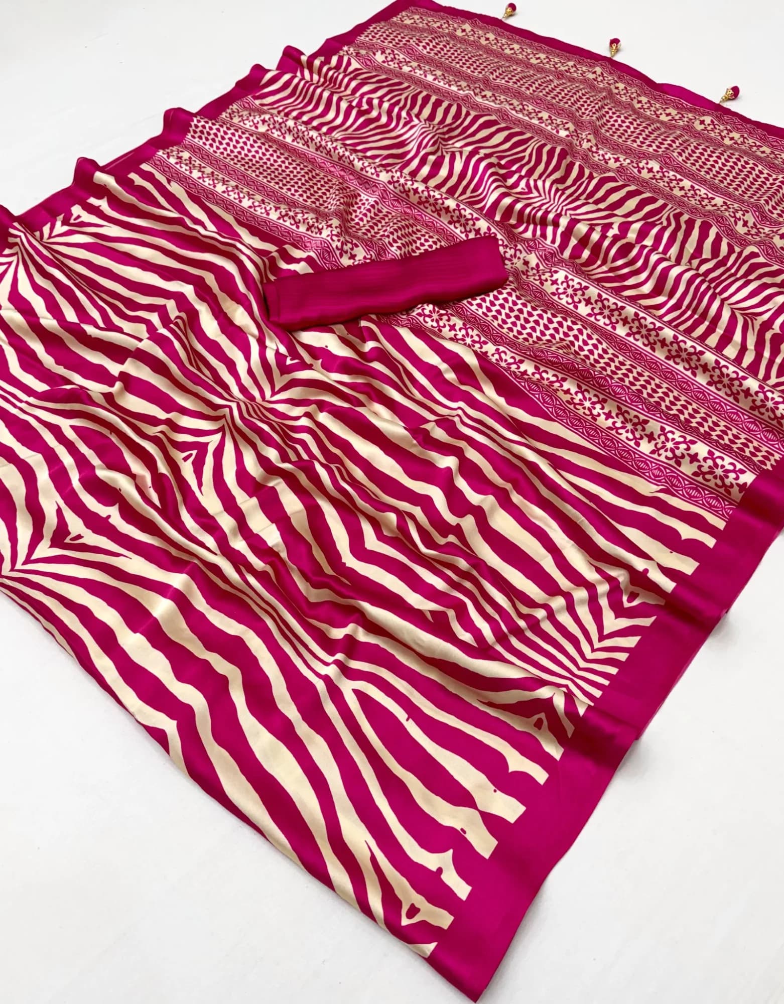 Craft detail of Modal Strip Design Saree